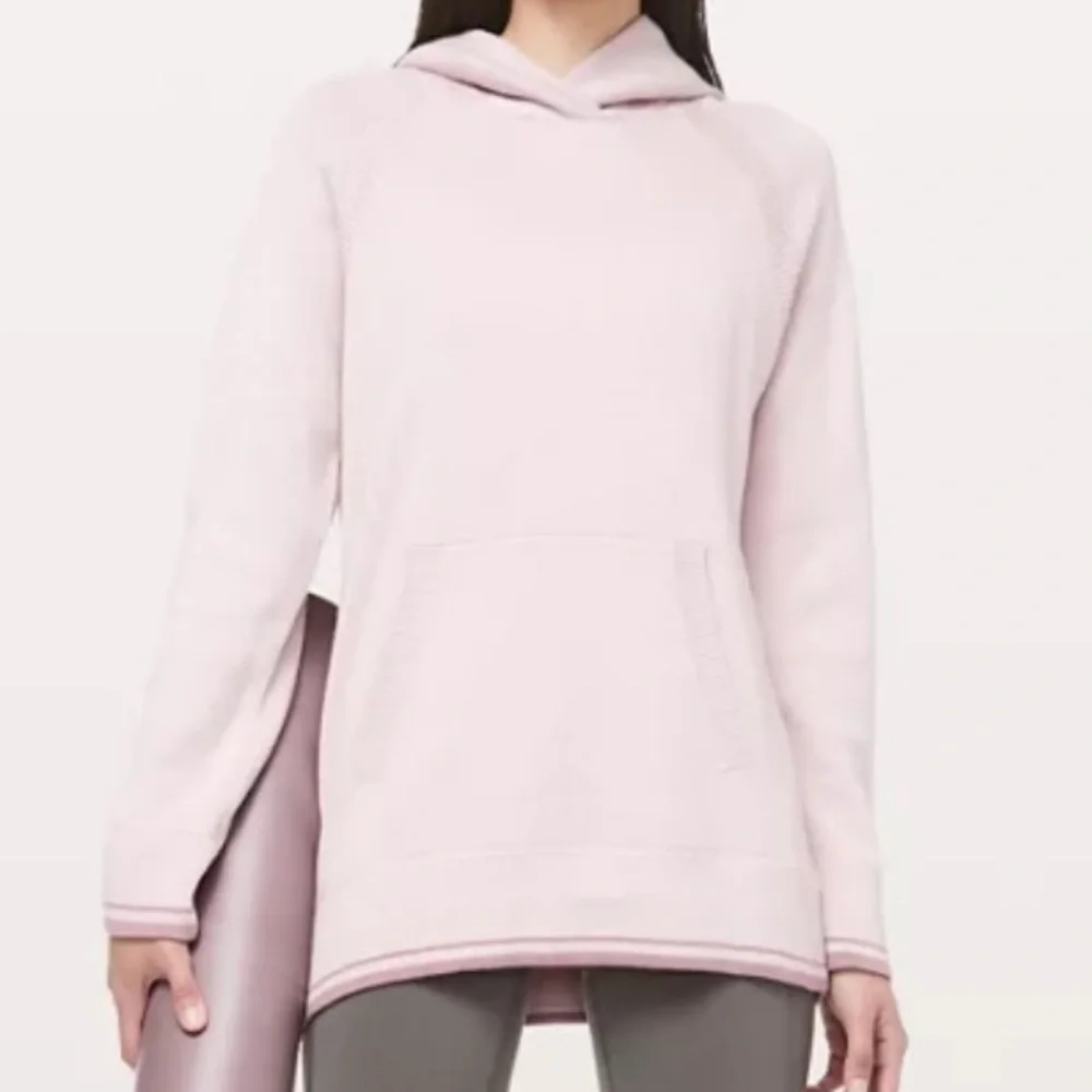 Lululemon Soothe Away Hoodie - Picture 3 of 14